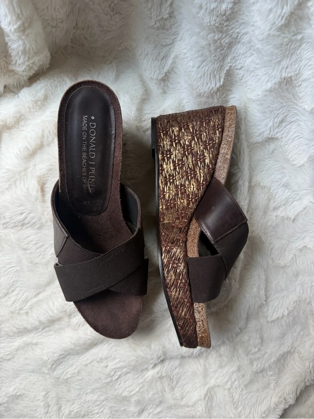 NEW!! Donald J. Pliner Brown Wedge Sandals with Cross Straps
